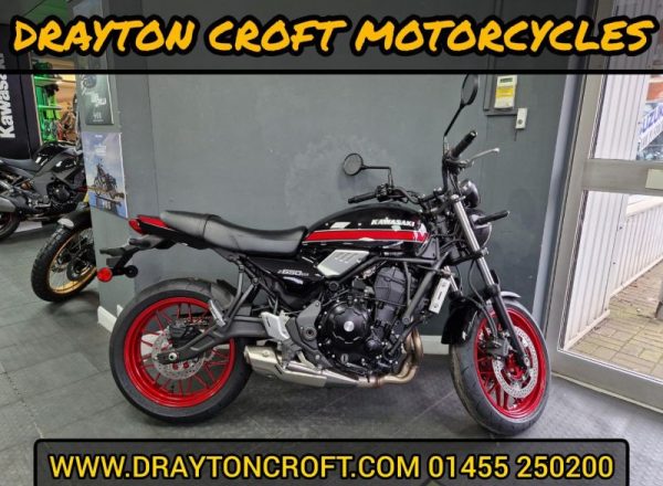 New Kawasaki Z650RS EBONY